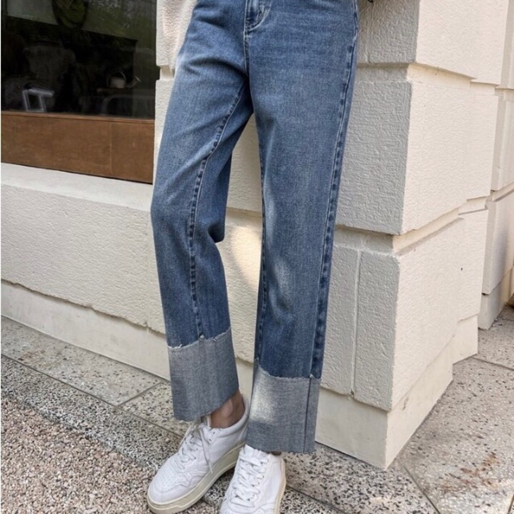 Flare Leg  High Waist Jeans with‎ Foldover Hem Sz 0 EUC